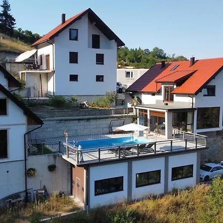 Slavina Vrela