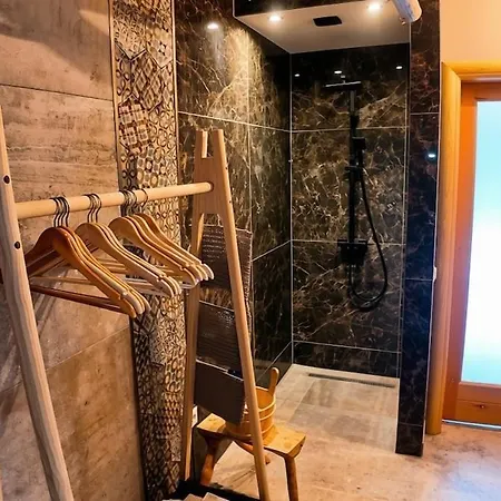 Slavina Vrela Apartman *